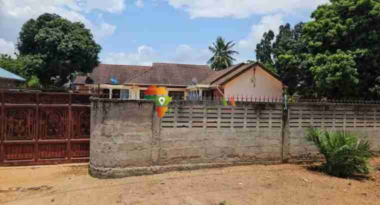 House for sale in Kinondoni, Dar es salaam