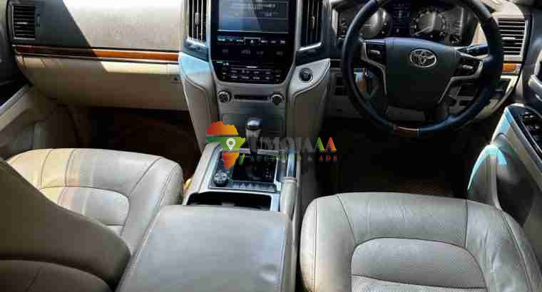 2018 Toyota Land Cruiser [DN..] for sale in Dar Es Salaam