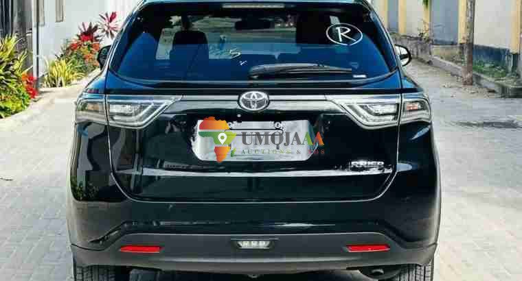 Toyota Harrier- (Anaconda) for sale in Tanzania