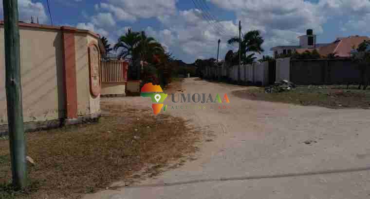 Compund: 2 Houses for sale located kibada kigamboni block 16