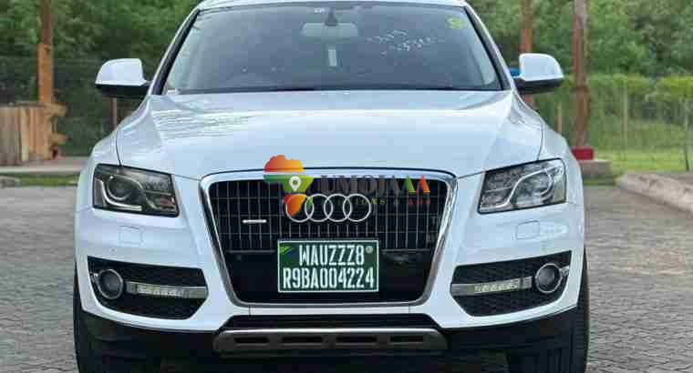 Audi Q5 QUATRO FOR SALE IN DAR ES SALAAM