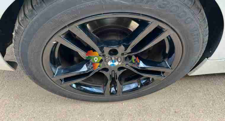 BMW 3 SERIES 320D for sale in Beitbridge SA side