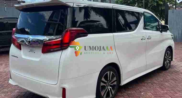 TOYOTA ALPHARD 2.5 2021 FOR SALE IN DAR ES SALAAM
