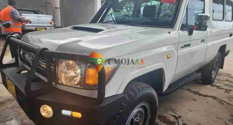 TOYOTA LAND CRUISER HARD TOP FOR SALE DAR ES SALAAM