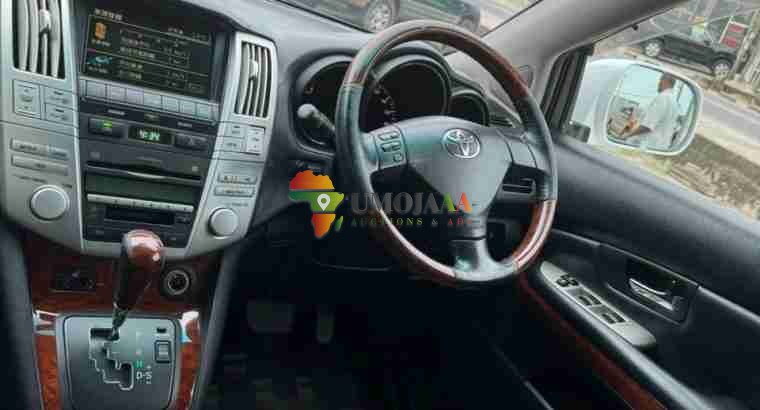 2004 Lexus Harrier for sale in dar es salaam