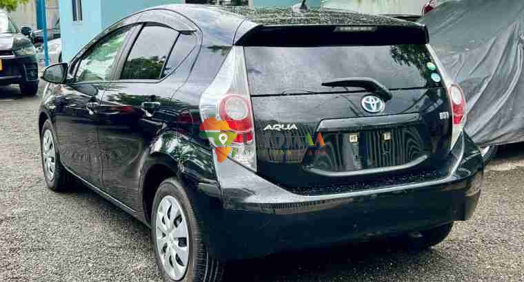 TOYOTA AQUA HYBRID FOR SALE IN DAR ES SALAAM