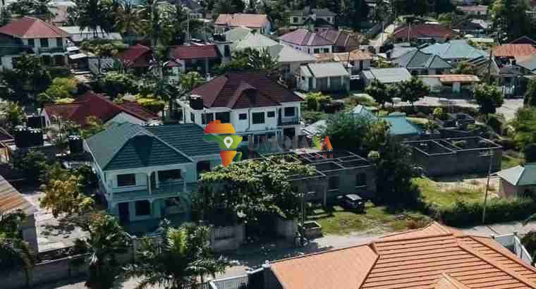 MAISON À DOUBLE ÉTAGES À VENDRE : TEGETA NAMANGA, DAR ES SALAAM