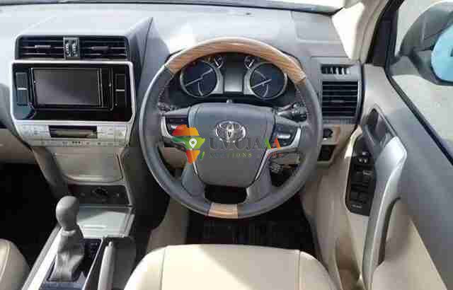 Toyota landcruiser prado 150 for sale in Dar es salaam