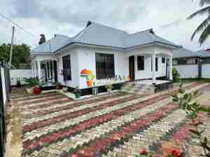 HOUSE FOR SALE IN BUNJU KWA BAHARIA