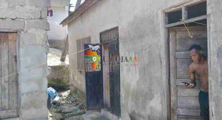FOR SALE IN PUBLIC AUCTION DAR ES SALAAM