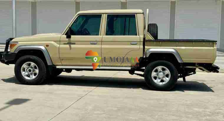 2022 LANDCRUISER PICKUP DOUBLE CAB HZJ79 sale Dar es salaam
