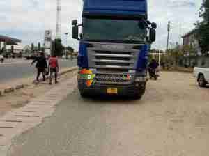 USED SCANIA R420 WITH ITS TRAILER FOR SALE DAR ES SALAAM