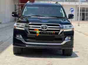TOYOTA LANDCRUISER VX.R LC200 ya 2019 inauzwa Dar es salaam
