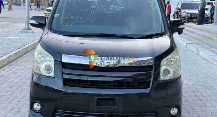 TOYOTA NOAH FOR SALE IN DAR ES SALAAM