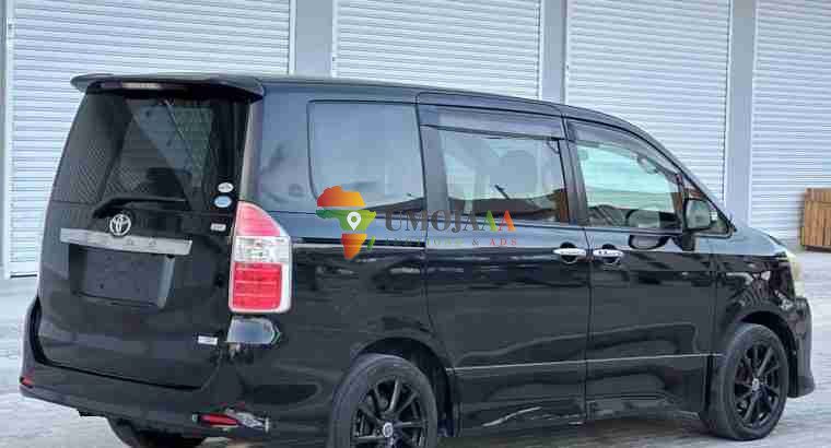 TOYOTA NOAH FOR SALE IN DAR ES SALAAM
