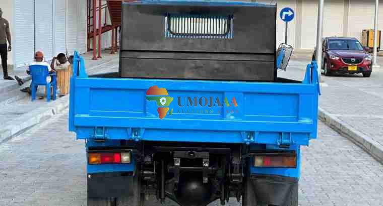 2000 MITSUBISHI CANTER TIPPER FOR SALE DAR ES SALAAM