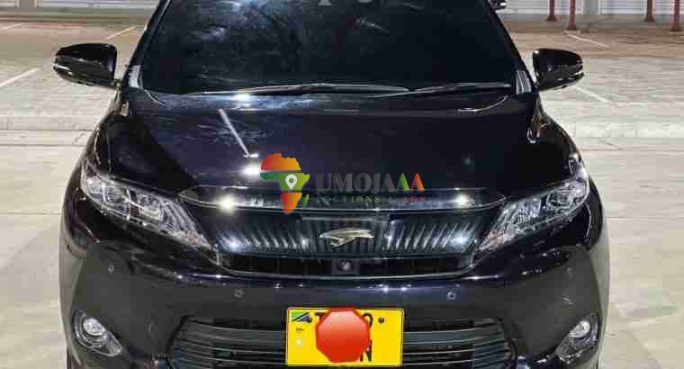 2015 TOYOTA HARRIER À VENDRE À DAR ES SALAAM