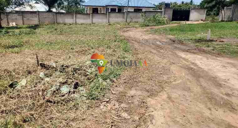 6 PLOTS FOR SALES LOCATED IN MADALE POLICE