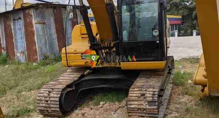 CAT EXCAVATOR 320D IN DAR ES SALAAM