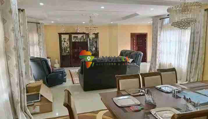 Executive 4 Bedroomed house for sale in woodlands chalala