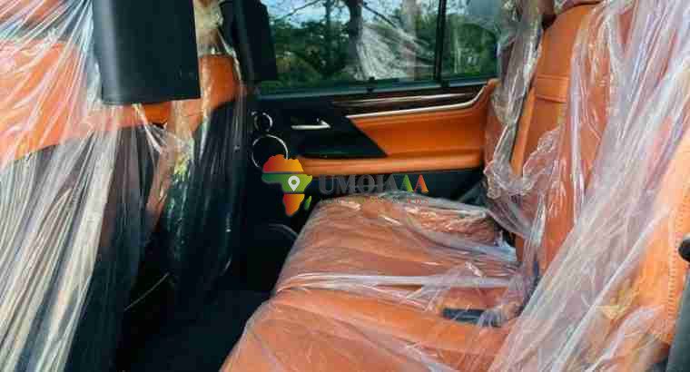 Lexus Lx 570 à vendre à Dar es salaam