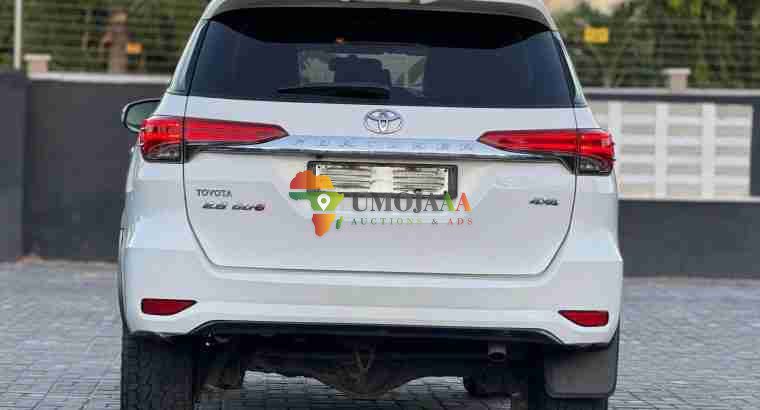 2017 TOYOTA FORTER 2.8L – 4WD DIESEL FOR SALE DAR ES SALAAM