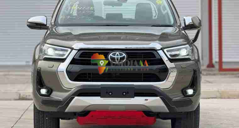 TOYOTA HILUX REVO 2.4L – DIESEL 4WD FOR SALE SINZA, DAR