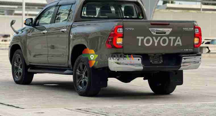 TOYOTA HILUX REVO 2.4L – DIESEL 4WD FOR SALE SINZA, DAR