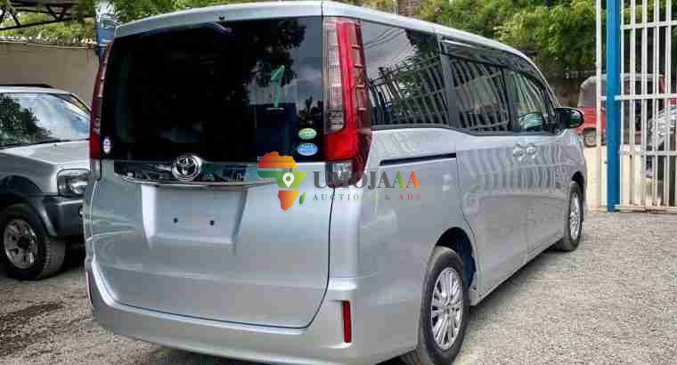TOYOTA NOAH Si Grade ( New Shape) for sale in Dar es Salaam