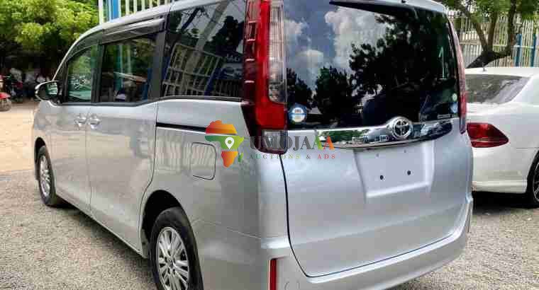 TOYOTA NOAH Si Grade ( New Shape) for sale in Dar es Salaam