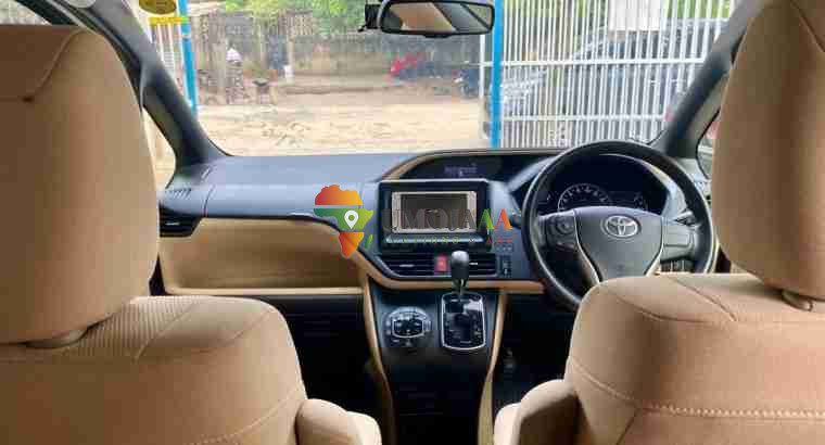 TOYOTA NOAH Si Grade ( New Shape) for sale in Dar es Salaam