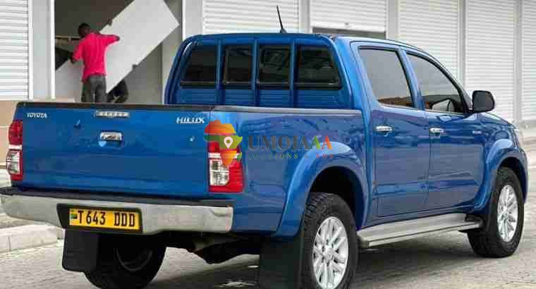 TOYOTA HILUX FOR SALE DAR ES SALAAM