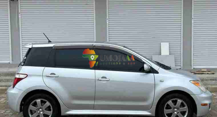 2006 Toyota IST: DW(G) FOR SALE IN DAR ES SALAAM