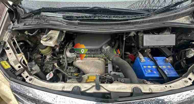 2006/7 TOYOTA ALPHARD INAUZWA DAR ES SALAAM