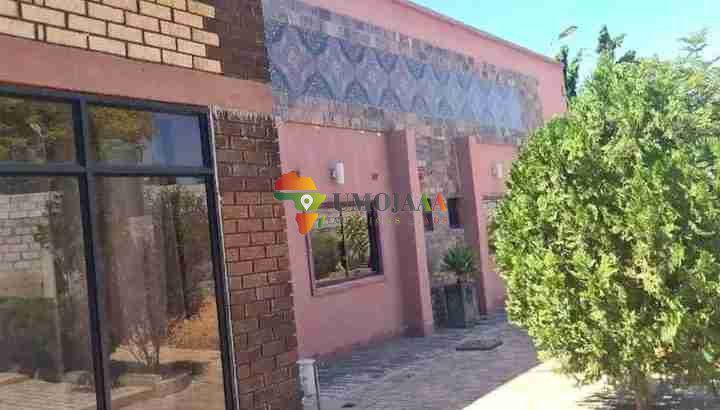 5 BEDROOMS HOUSE FOR SALE IN KALUNDU