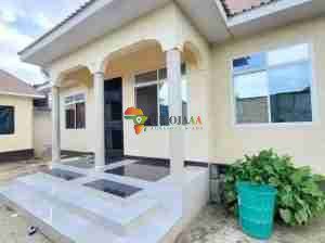 Maison de 3 Chambres à vendre à Kinyerezi Mwisho Makofia, Dar