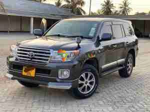 2008, but 2014 UPGRADED LANDCRUISER V8