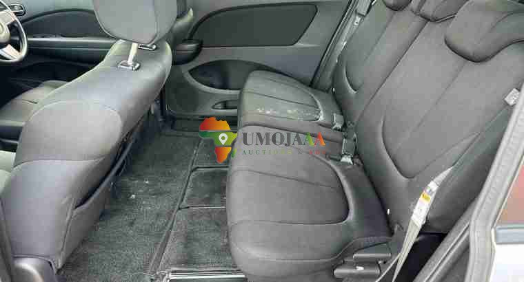 2015 Mazda Biante 7 Seater for sale in Beitbridge SA Side