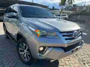2017 TOYOTA FORTUNER FOR SALE IN DAR ES SALAAM
