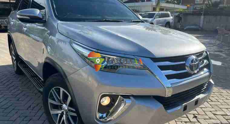 2017 TOYOTA FORTUNER FOR SALE IN DAR ES SALAAM
