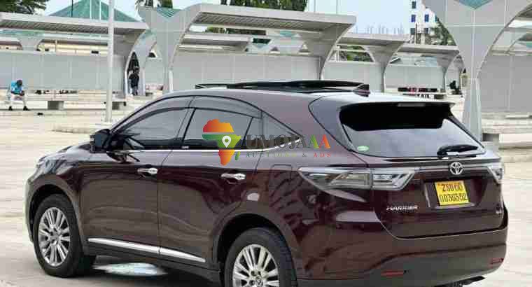 2015 TOYOTA HARRIER INAUZWA JIJINI DAR ES SALAAM