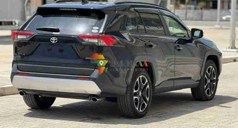 TOYOTA RAV4 NEW GENERATION FOR SALE IN DAR ES SALAAM