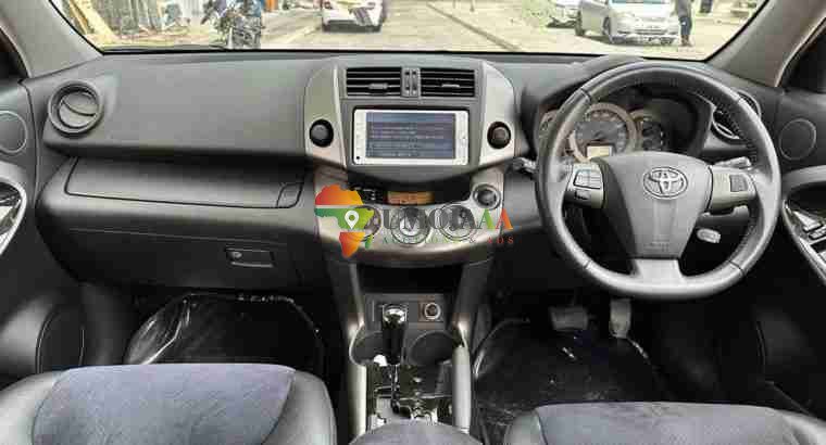 2013 TOYOTA VANGUARD FOR SALE IN DAR ES SALAAM
