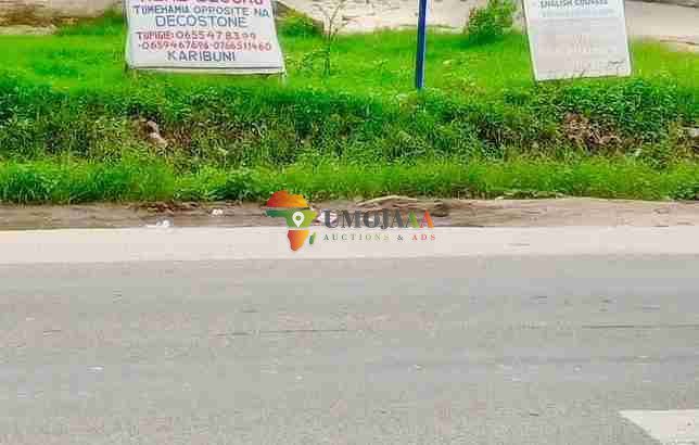 Mjengo wa biashara unauzwa Tegeta, Dar es salaam