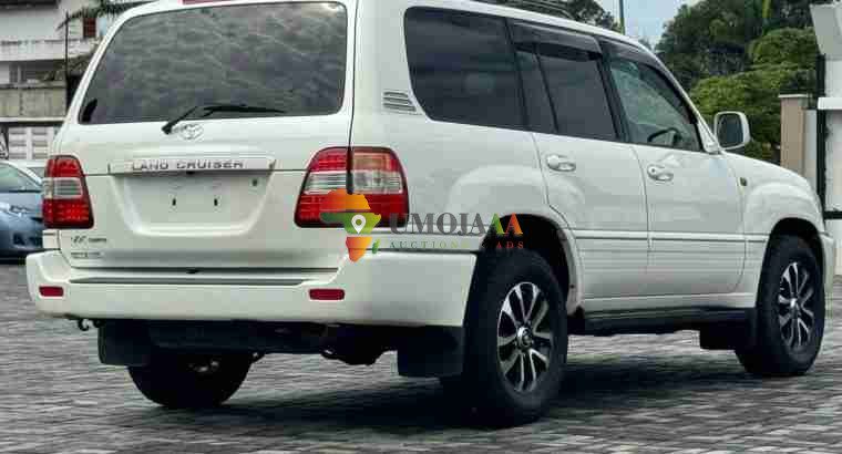 2006 LANDCRUISER VX Limited for sale in Dar es salaam