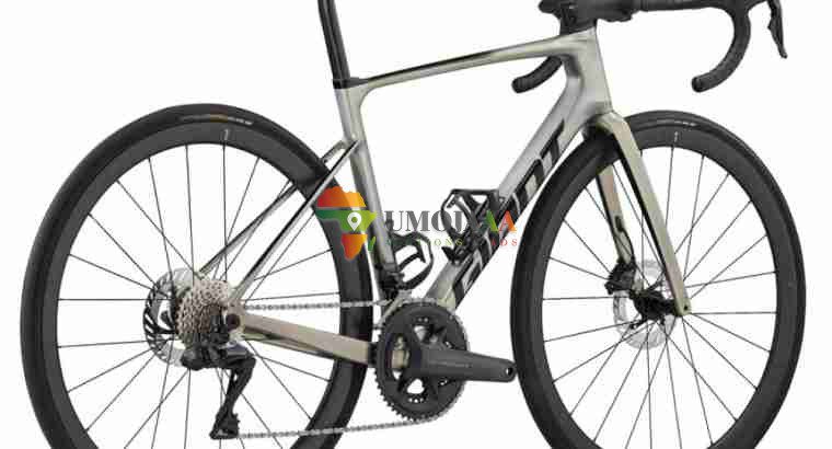 2024 Giant Defy Advanced SL 1 Baiskeli ya Barabarani (PIENARBIKESHOP)
