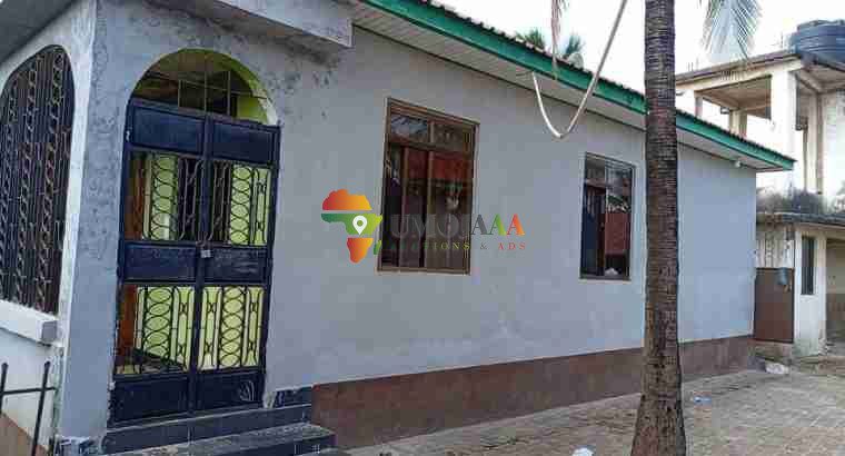 3 Houses together for sale in Kigamboni, Dar es salaam