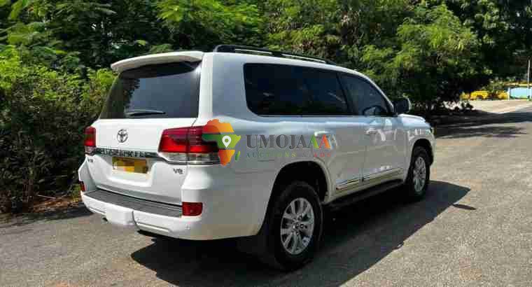 2019 Toyota Landcruiser VXR for sale in Dar es salaam
