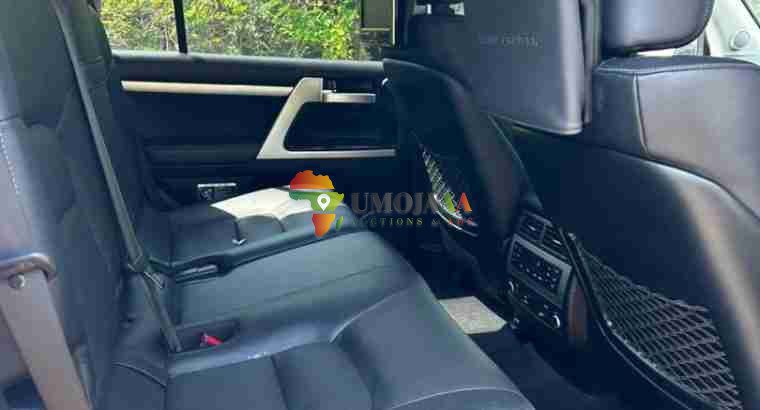 2019 Toyota Landcruiser VXR for sale in Dar es salaam