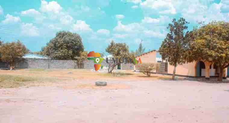 LODGE FOR SALE IN KAPIRI TOWN, ZAMBIA
